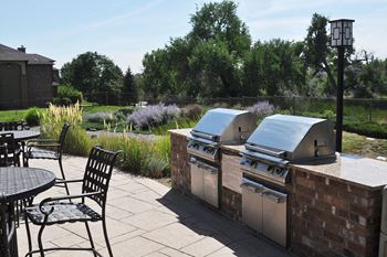 Townhomes for Rent in Thornton with Oudoor BBQs